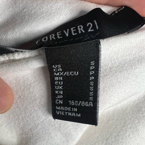 🌻Forever 21- Size Small.🌻 - Picture 4 of 4